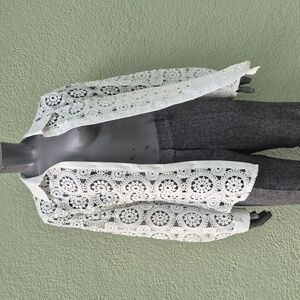 ChicMe Ladies Elegant White Lace See-Thru button Down Cardigan